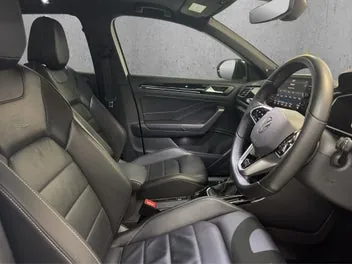 Volkswagen T-Roc 2024 photo 3