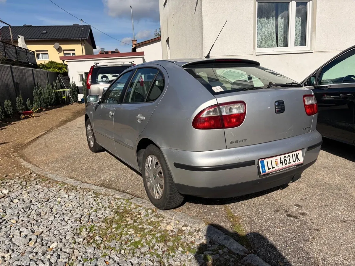 Seat Leon 2001 photo 3