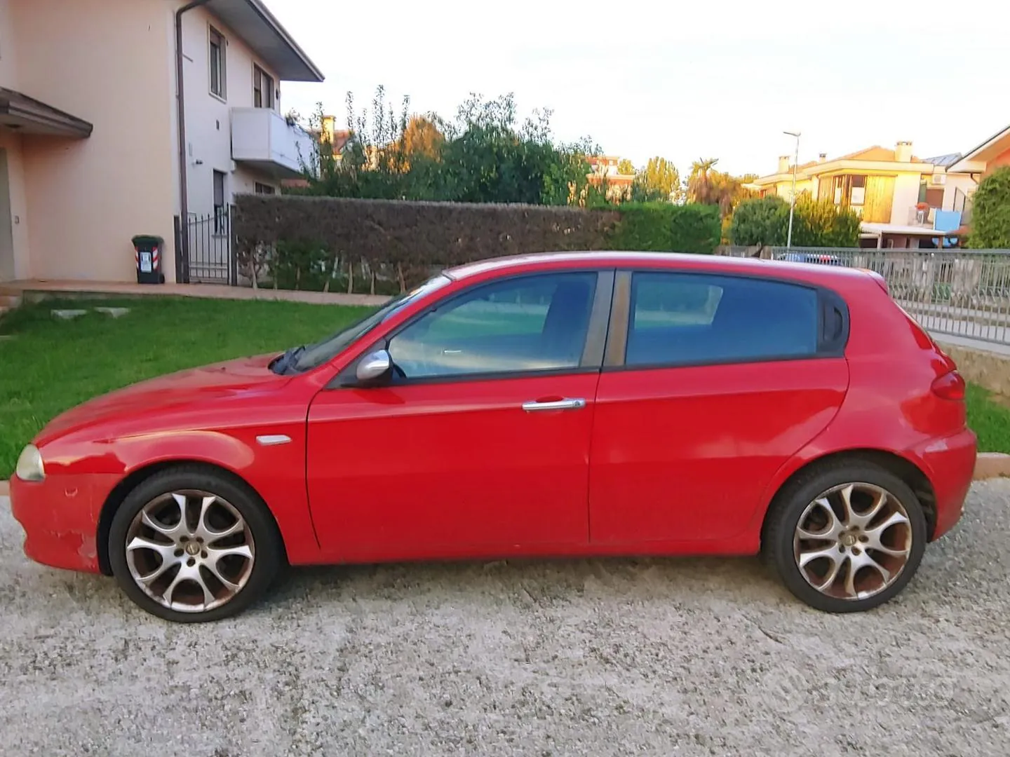 Alfa Romeo 147 2009 photo 3