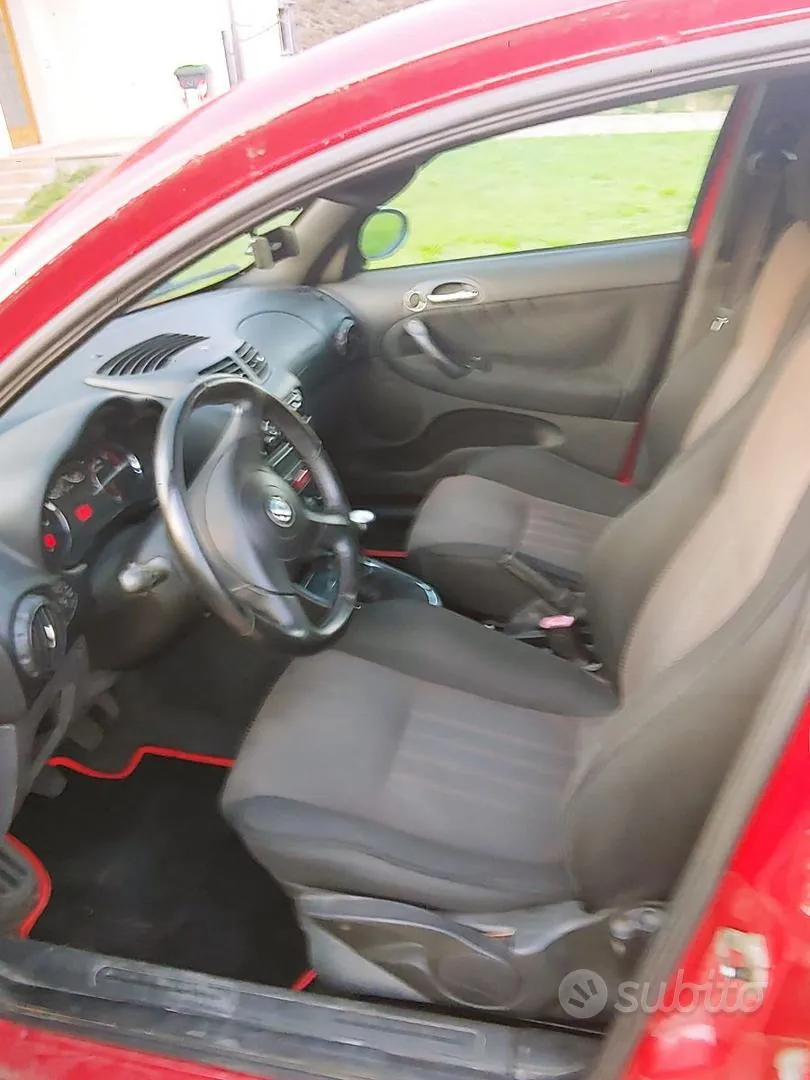 Alfa Romeo 147 2009 photo 5