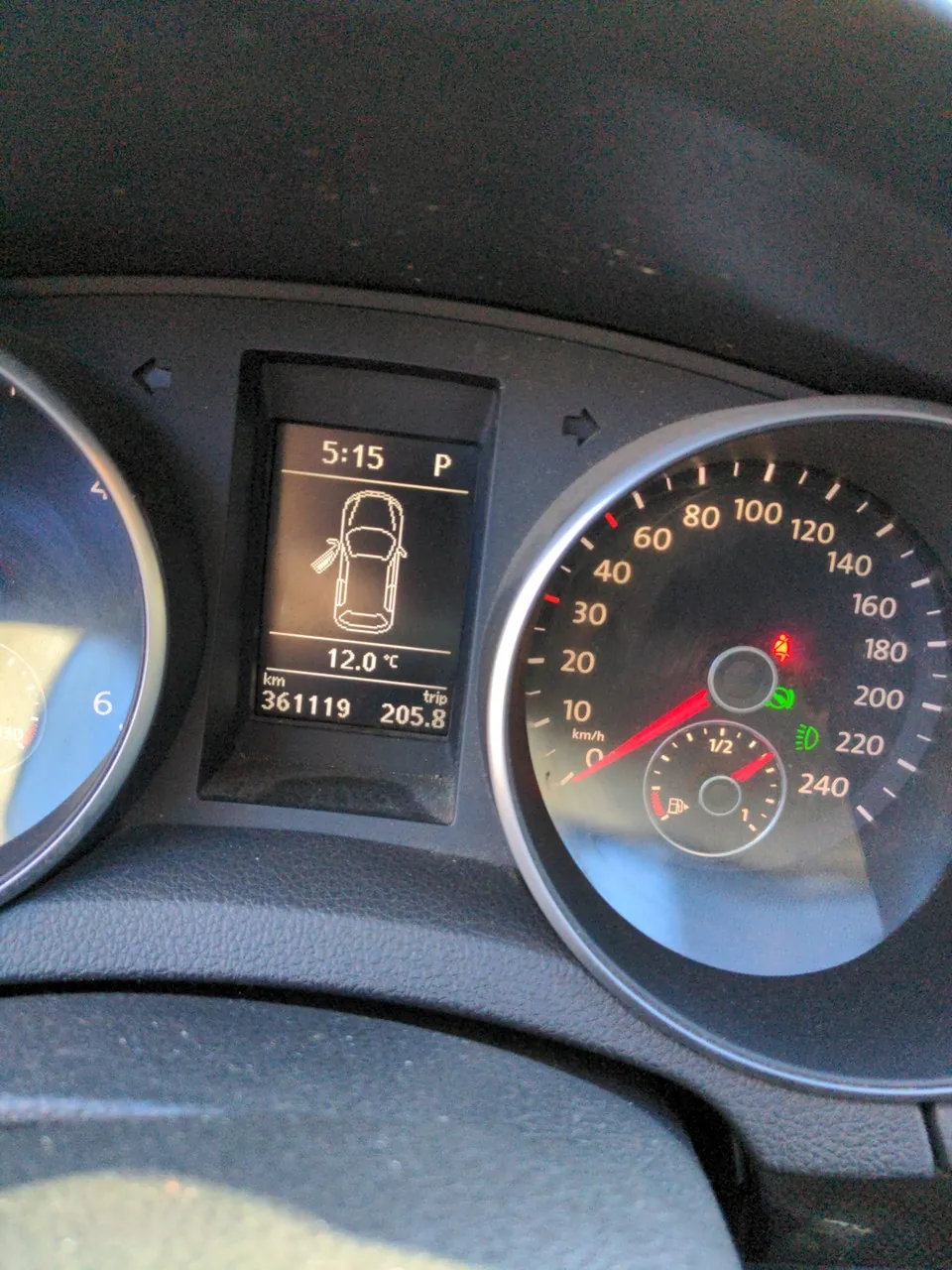 Volkswagen Golf 2011 photo 5