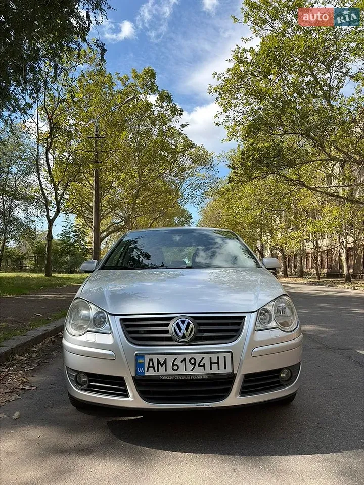 Volkswagen Polo 2008 photo 5
