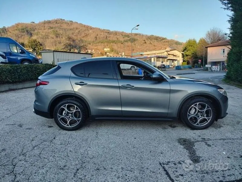 Alfa Romeo Stelvio 2019 photo 4