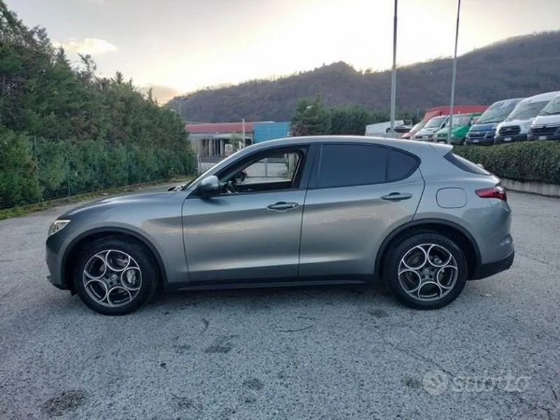 Alfa Romeo Stelvio 2019 photo 5