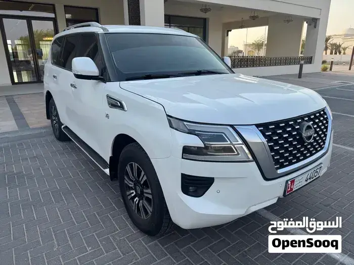 Nissan Patrol 2024 photo 2