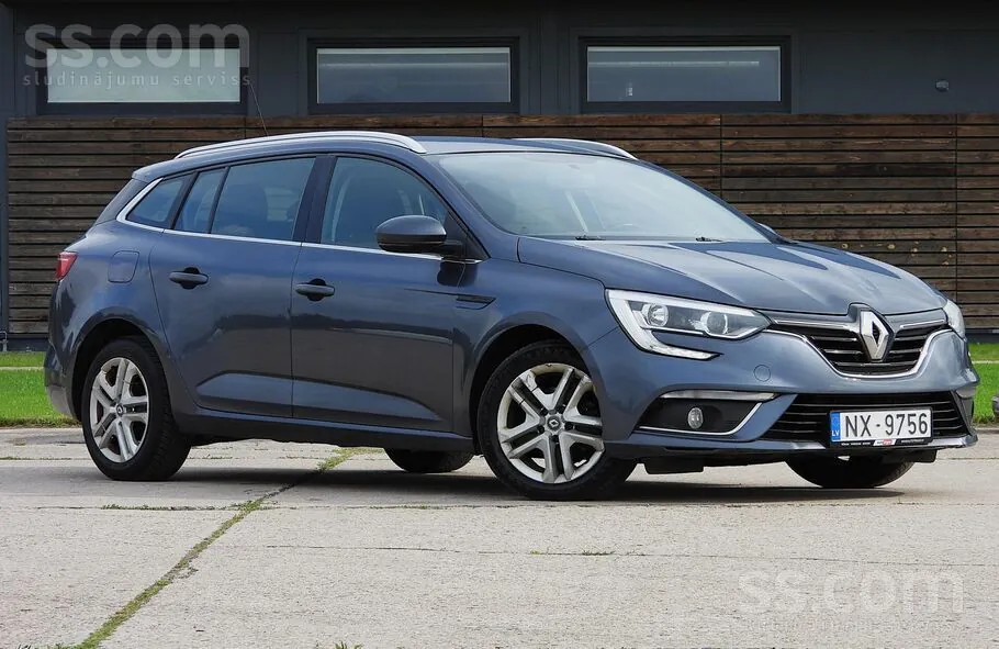 Renault Megane 2018 photo 3