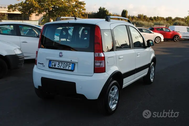 Fiat Panda 2010 photo 3