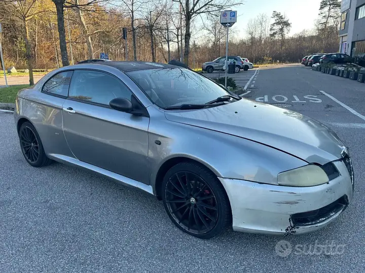 Alfa Romeo Gt 2005 photo 5