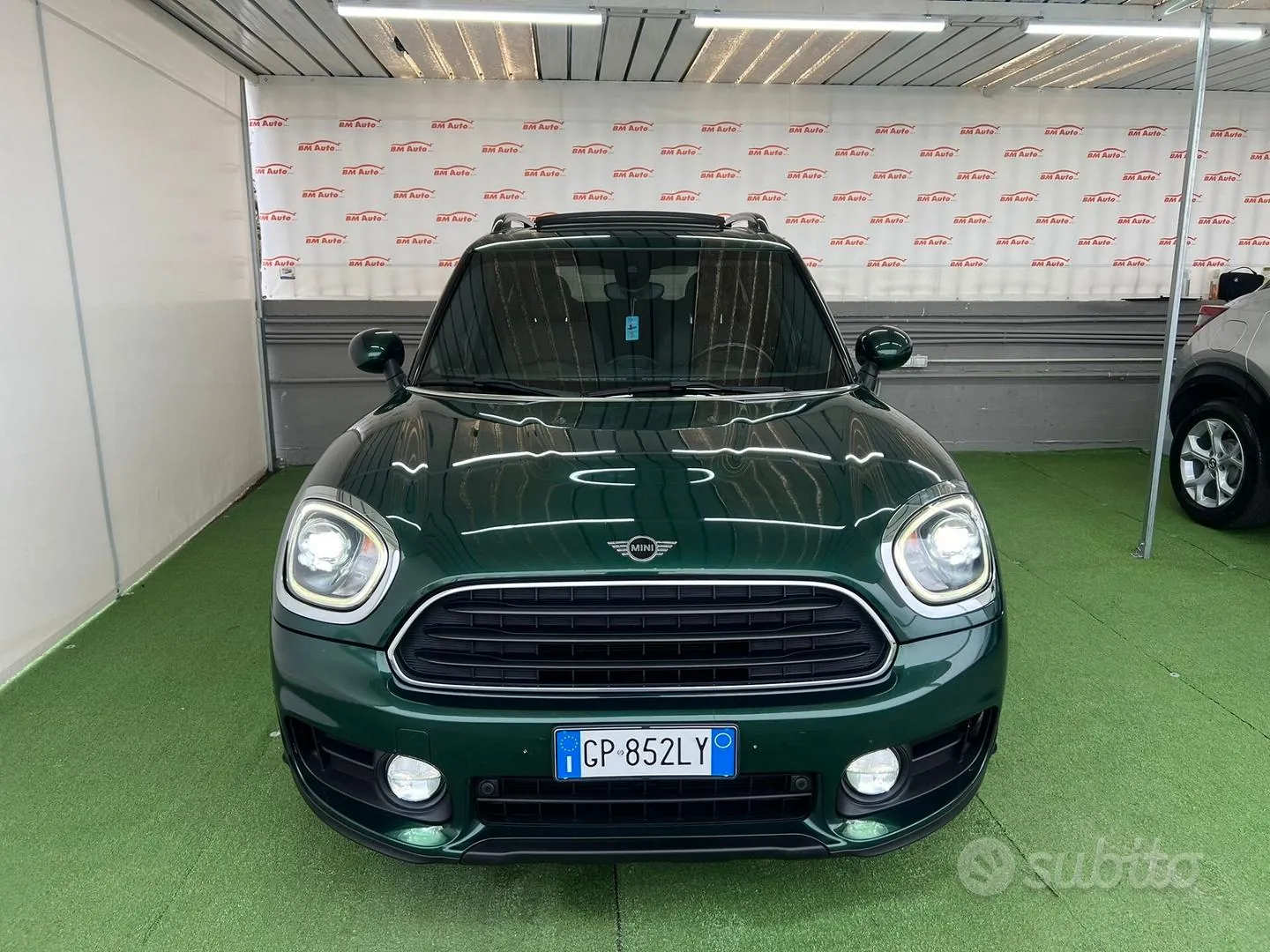 Mini Countryman 2018 photo 2