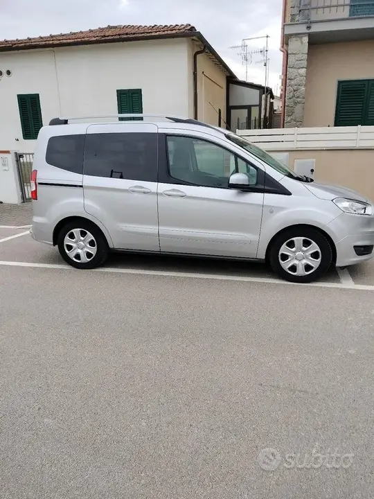 Ford Courier 2016 photo 2