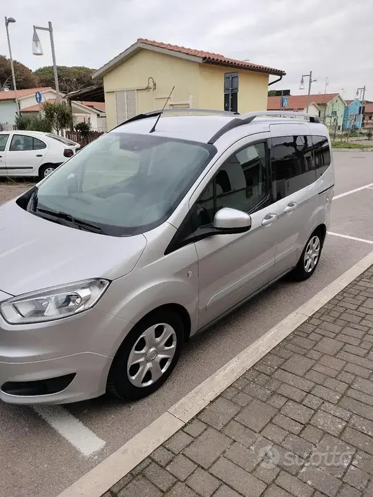 Ford Courier