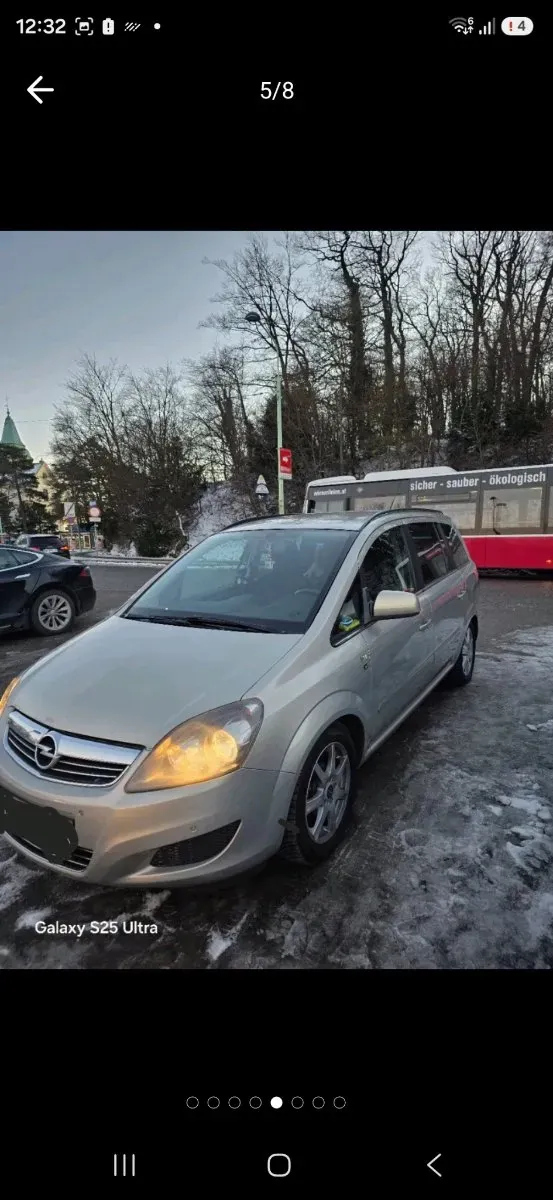 Opel Zafira 2010 photo 3