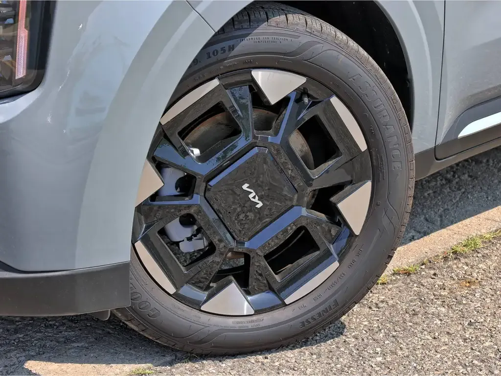 Kia Carnival 2026 photo 3