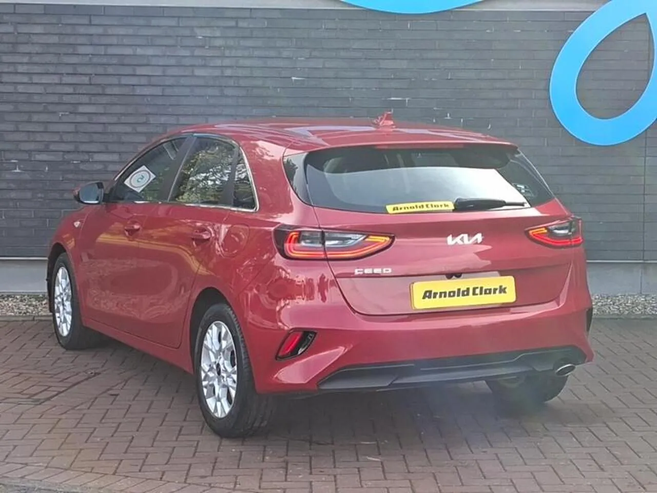 Kia Ceed 2023 photo 2