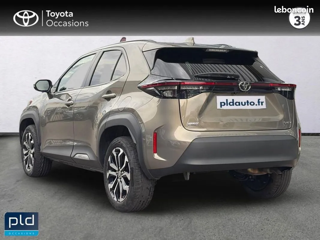 Toyota Yaris Cross 2025 photo 2