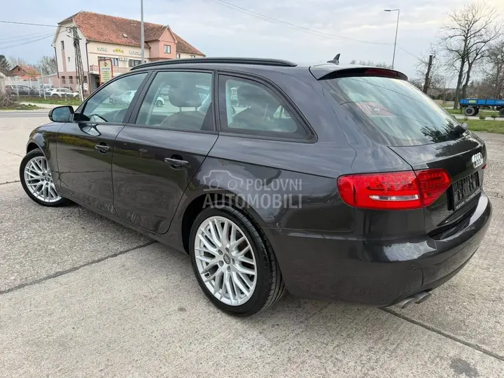 Audi A4 2011 photo 3