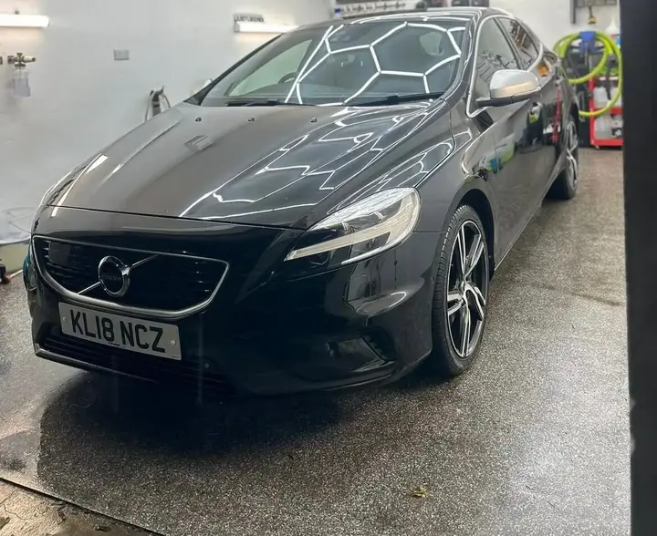 Volvo V40 2018 photo 2