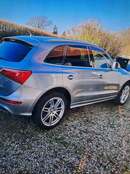 Audi Q5 2012 photo 2