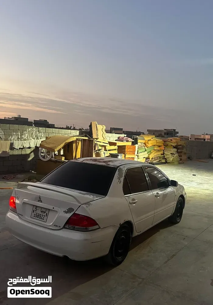 Mitsubishi Xpander 2010 photo 4