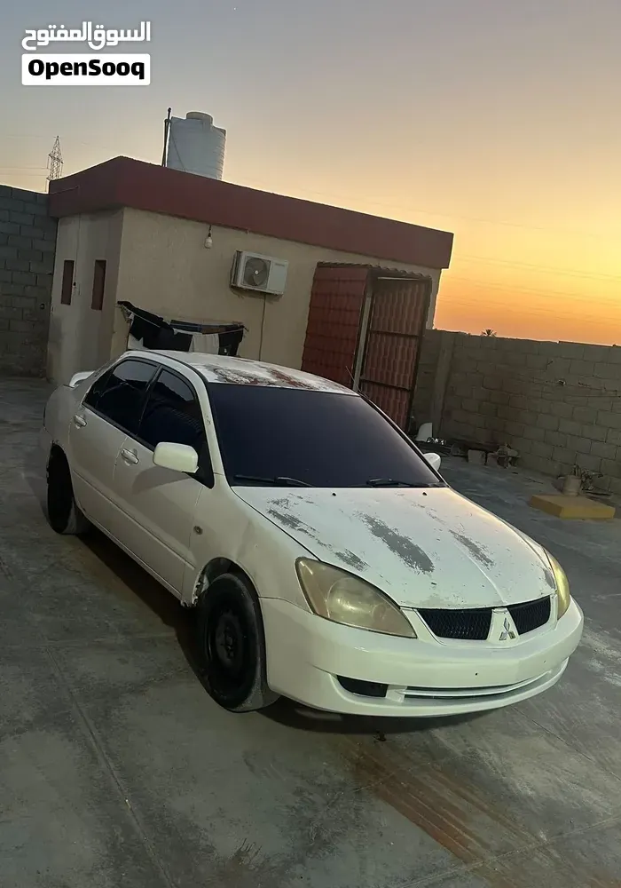 Mitsubishi Xpander 2010 photo 3