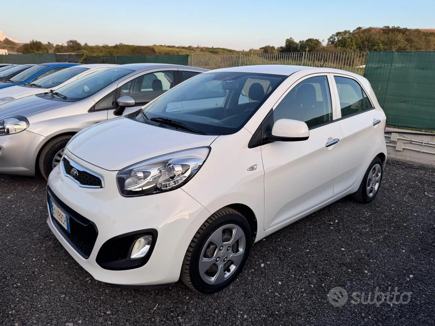 Kia Picanto 2015 photo 4