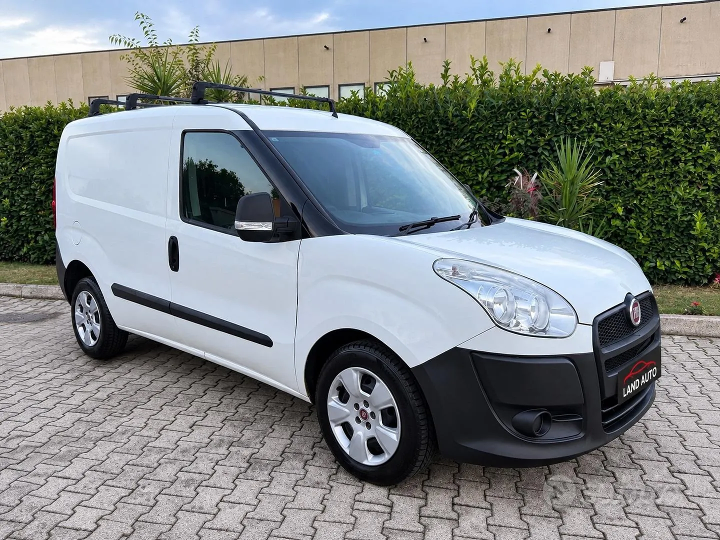 Fiat Doblò 2012 photo 2