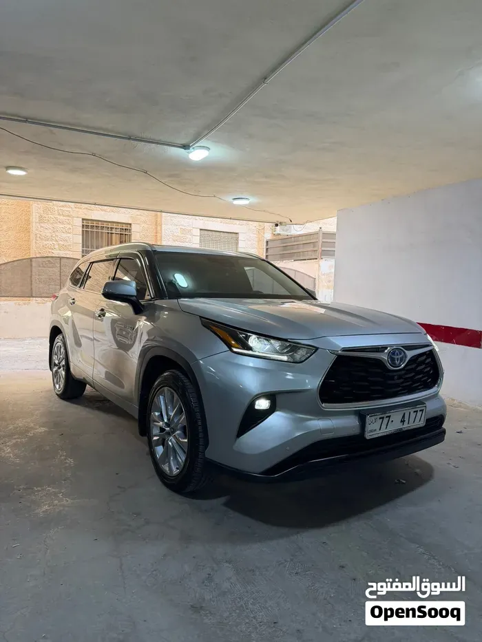 Toyota Highlander 2021 photo 2