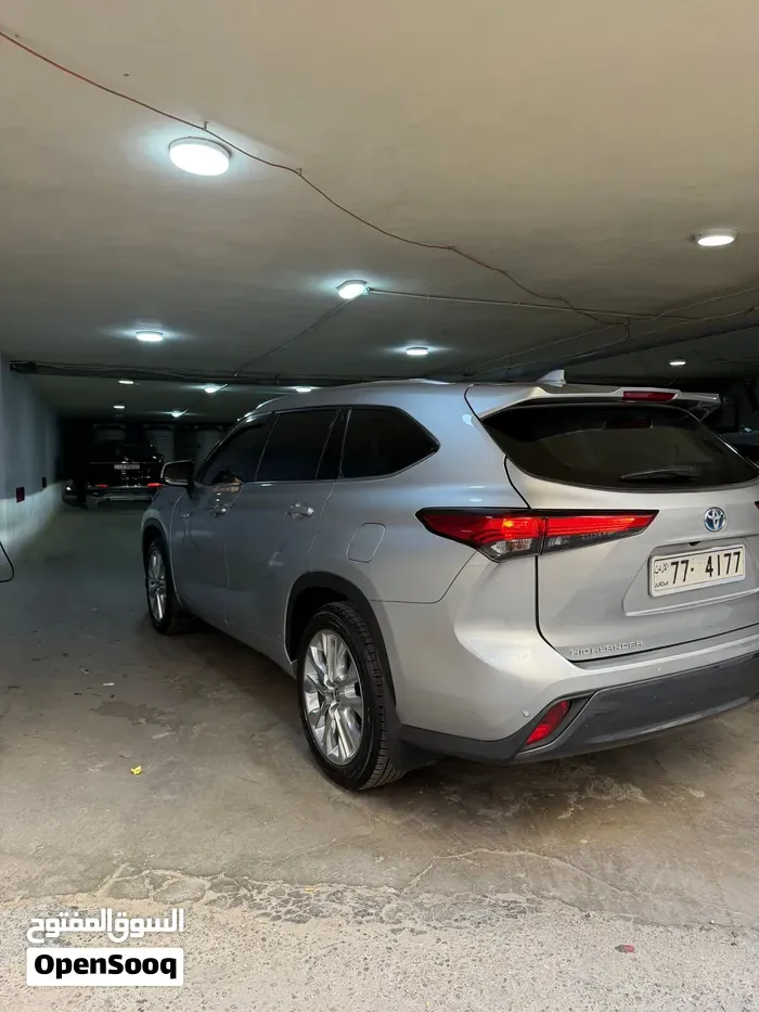 Toyota Highlander 2021 photo 4