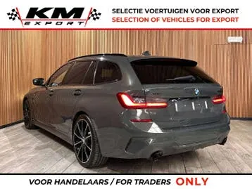 BMW 3 Series 2019 photo 2