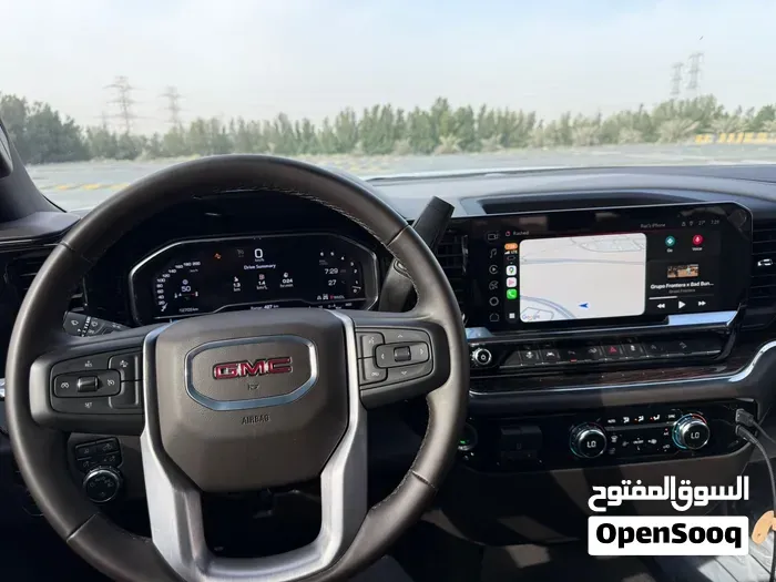 GMC Sierra 2024 photo 3