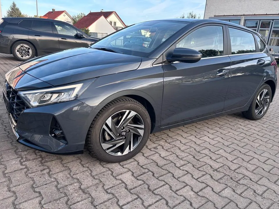 Hyundai I20