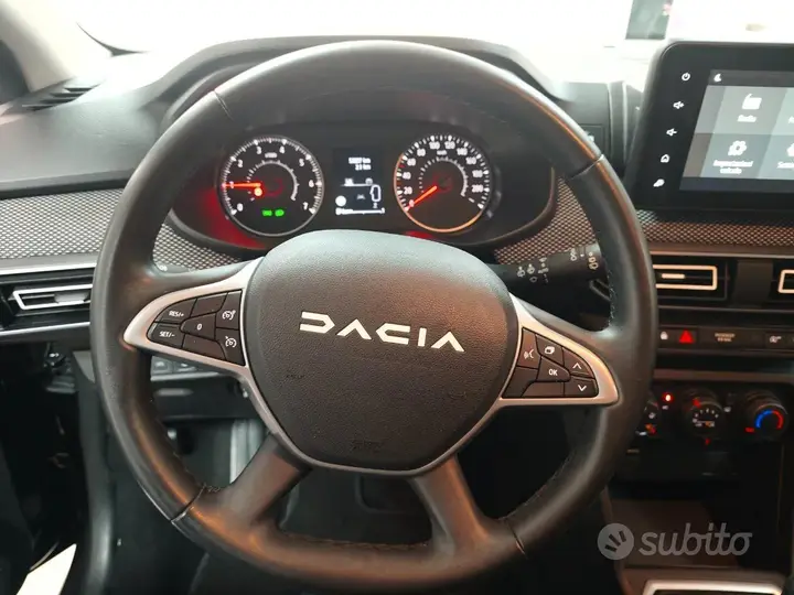 Dacia Sandero 2025 photo 4