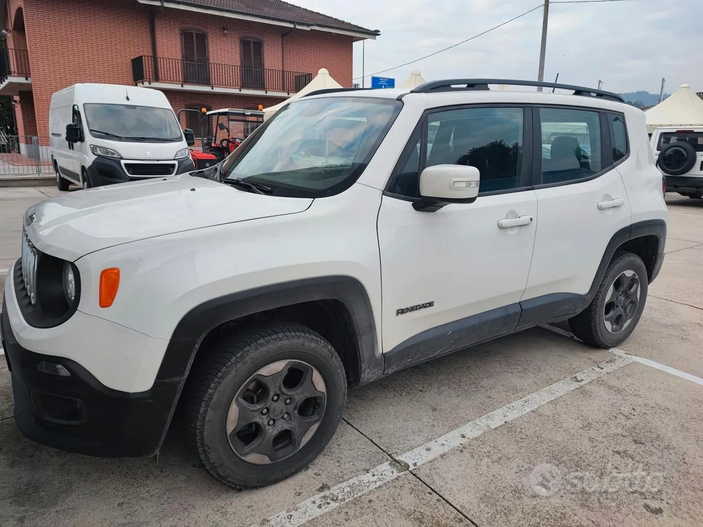 Jeep Renegade 2018 photo 2