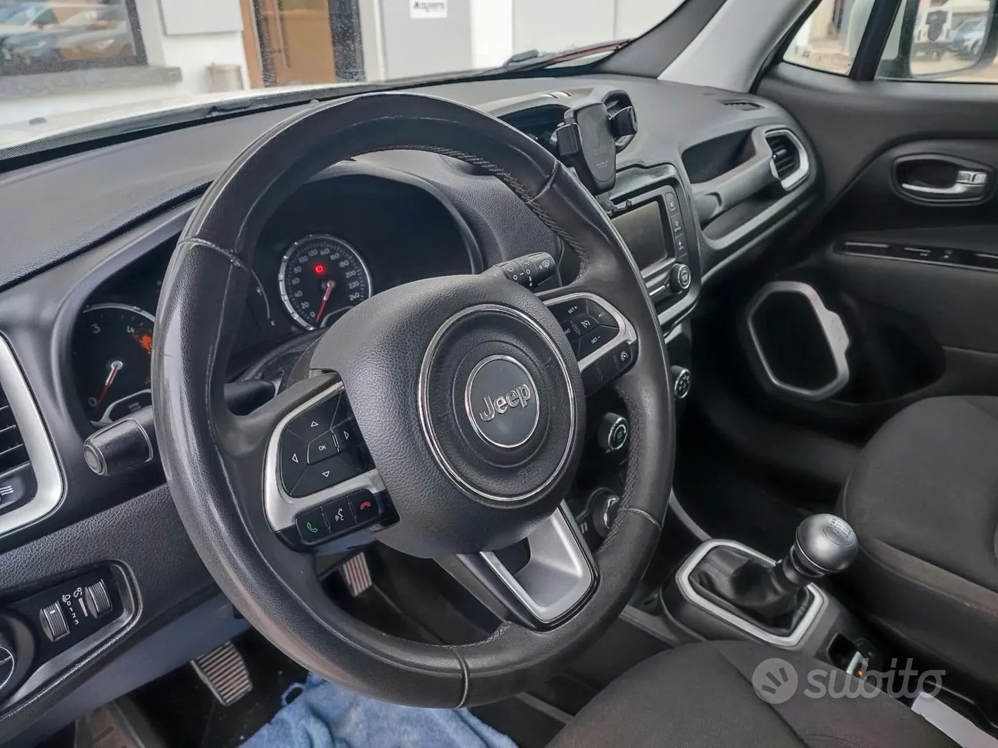Jeep Renegade 2018 photo 4