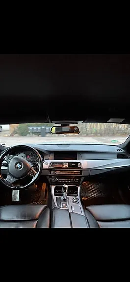 BMW 528I 2011 photo 4