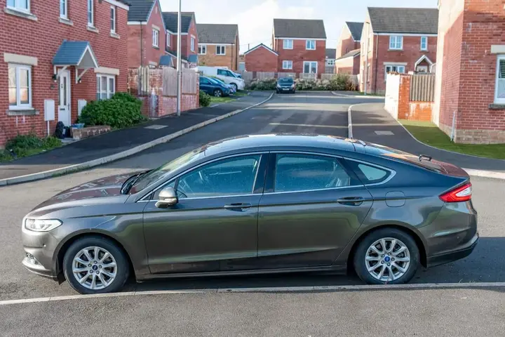 Ford Mondeo 2015 photo 3