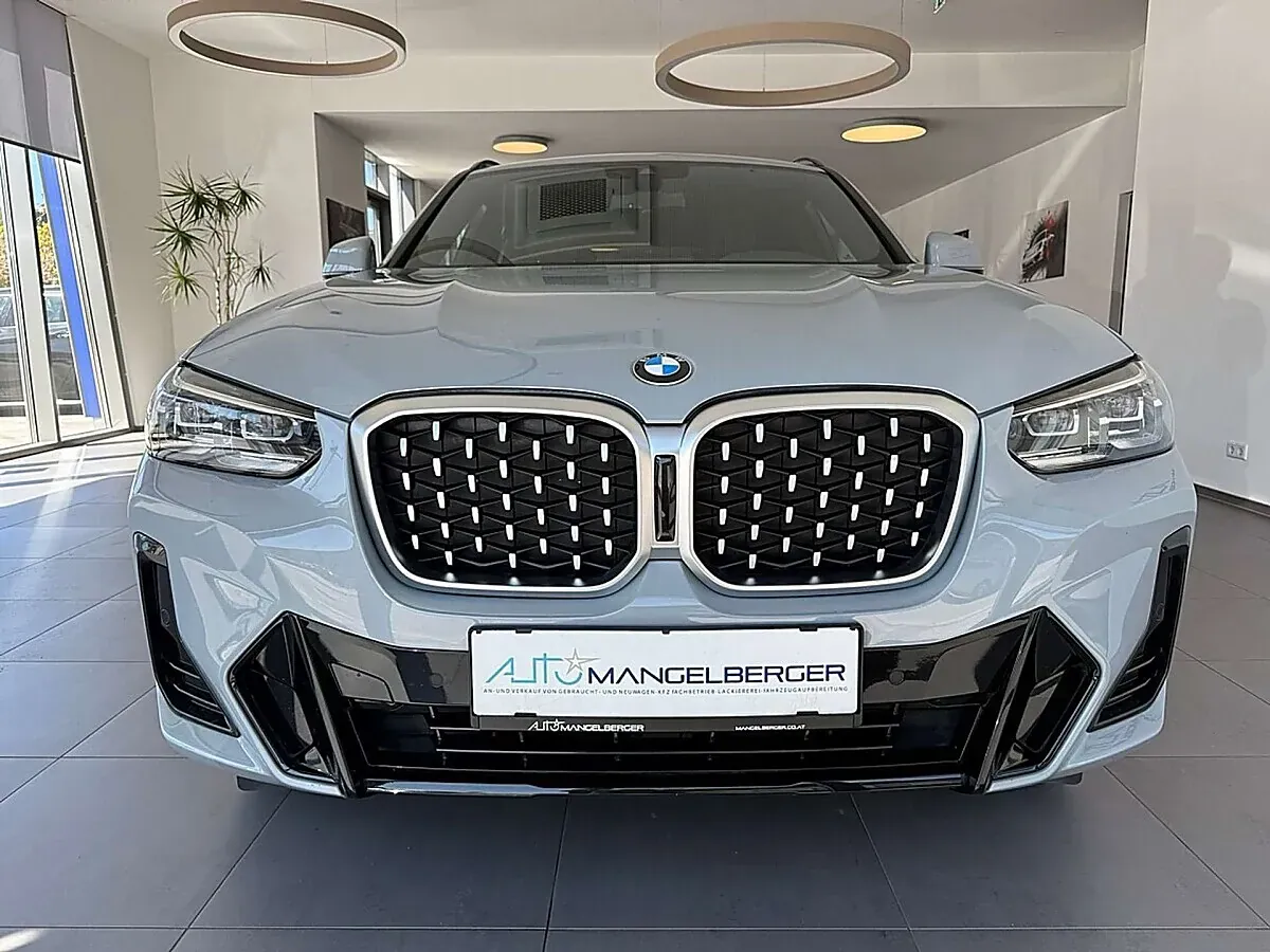 BMW X4 2023 photo 2