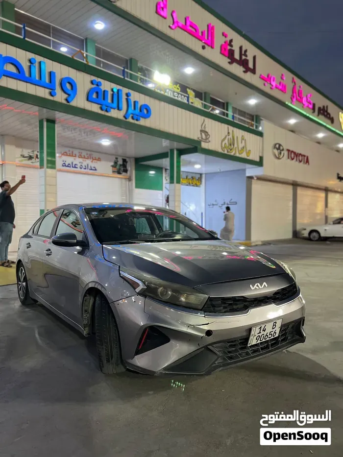 Kia Forte 2023 photo 2