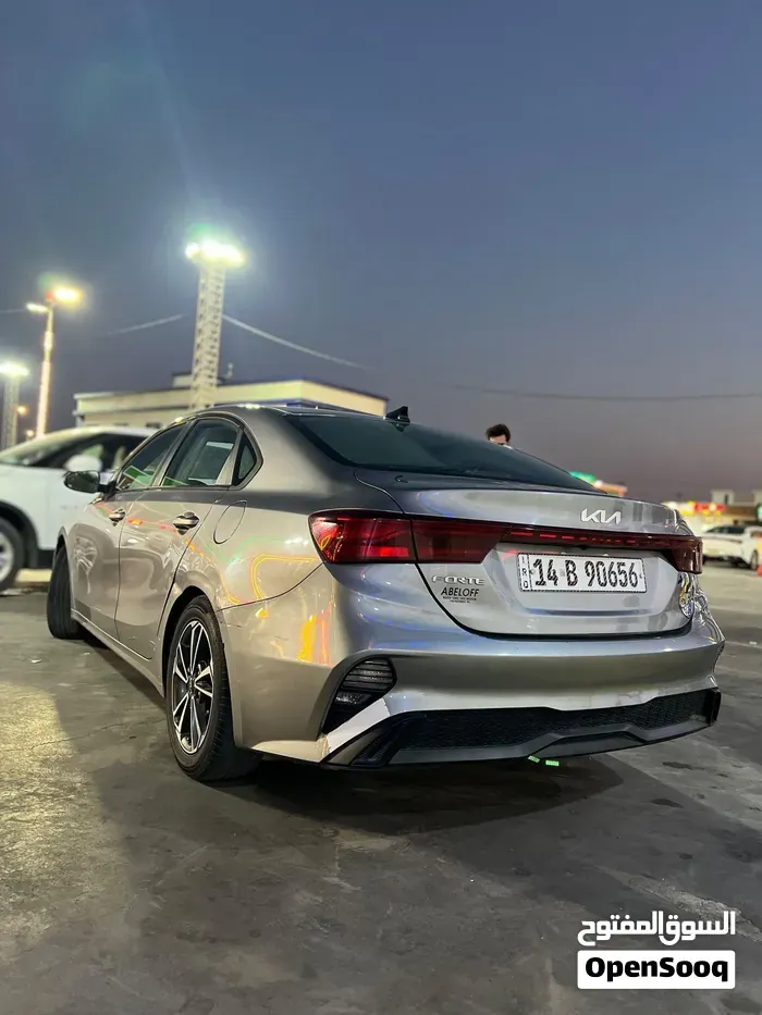 Kia Forte 2023 photo 4