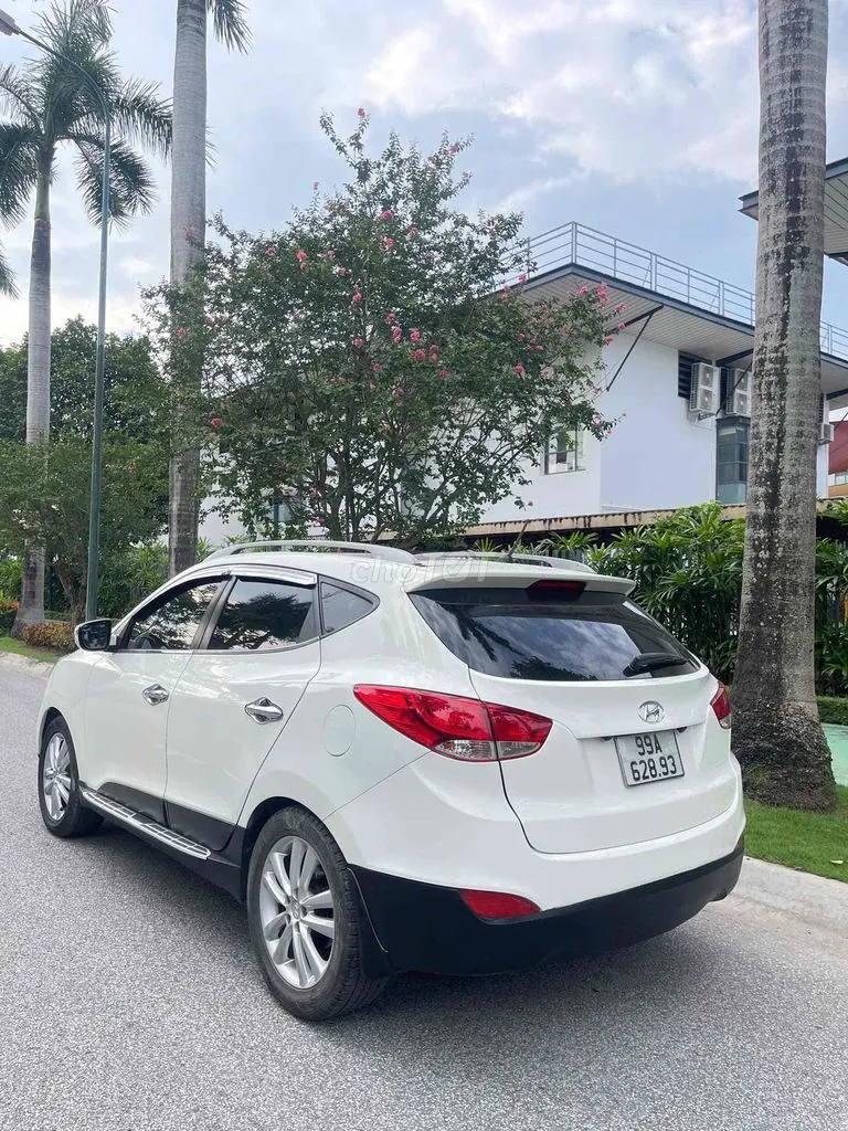 Hyundai Tucson 2010 photo 2