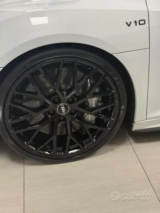 Audi R8 2017 photo 4