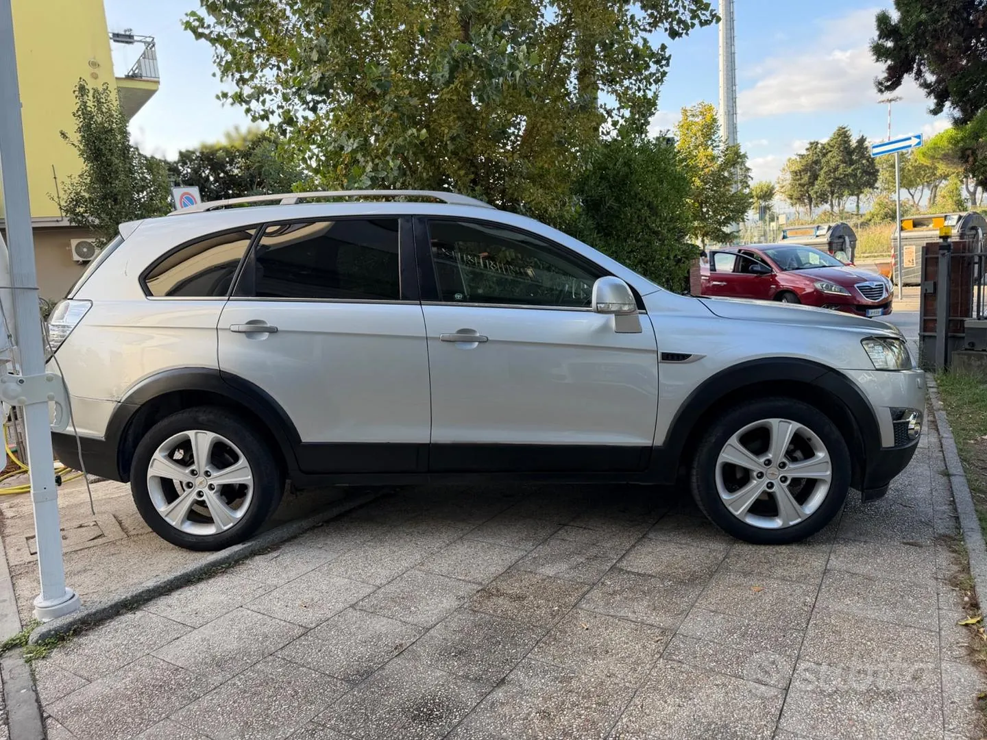 Chevrolet Captiva 2011 photo 3