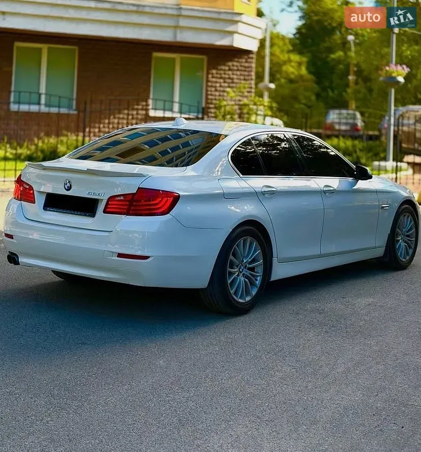 BMW 5 Series 2014 photo 2