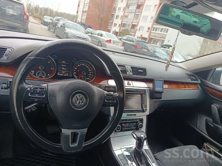 Volkswagen Passat Cc 2010 photo 3