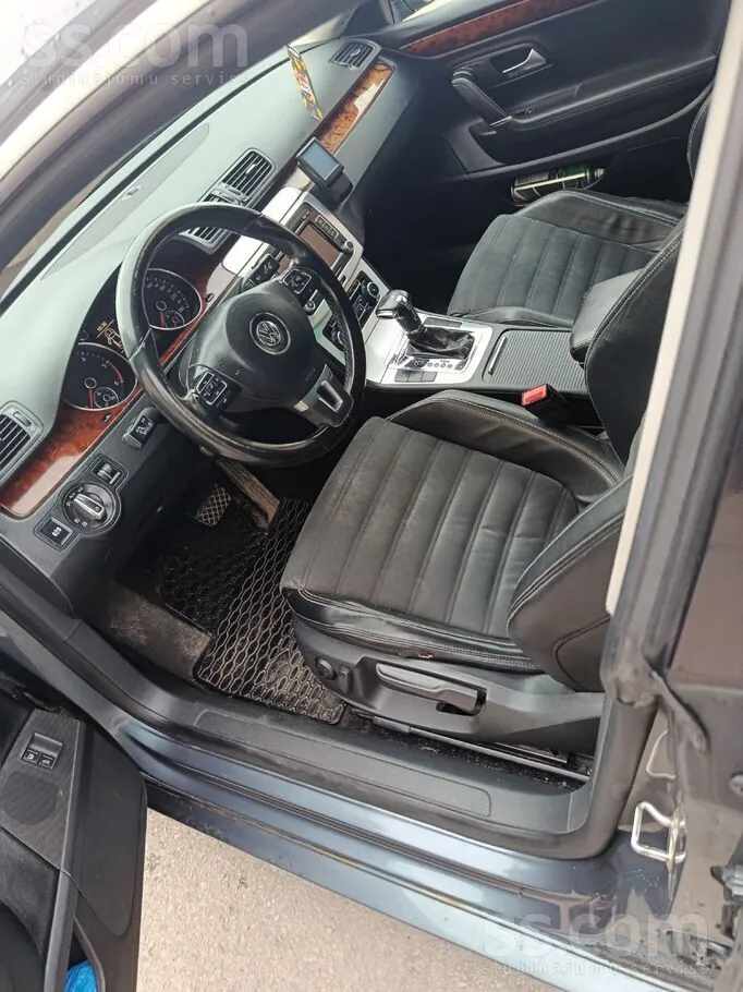 Volkswagen Passat Cc 2010 photo 4