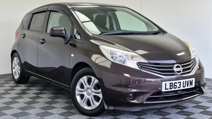 Nissan Note 2014 photo 5