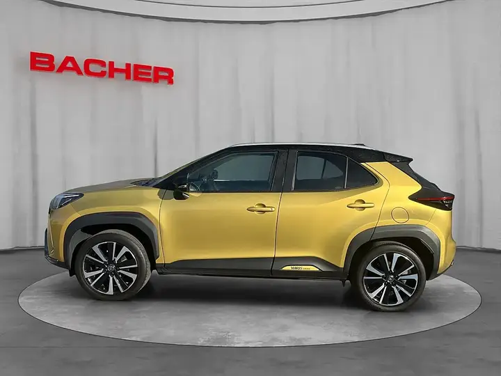 Toyota Yaris Cross 2021 photo 2