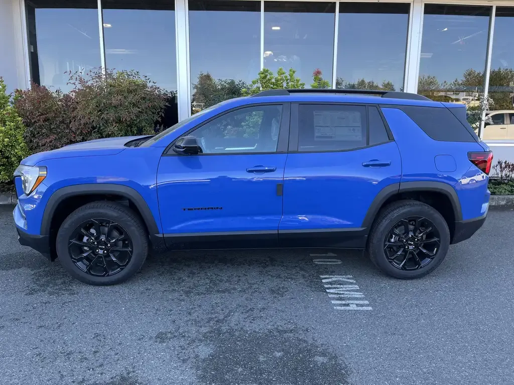 GMC Terrain 2027 photo 2