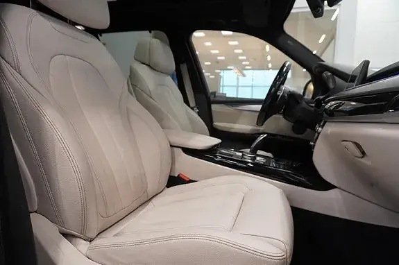 BMW X5 2018 photo 4