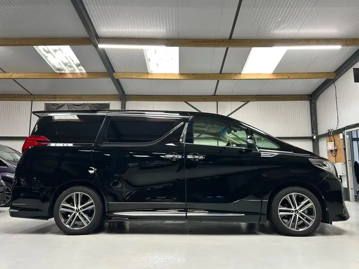 Toyota Alphard 2015 photo 5